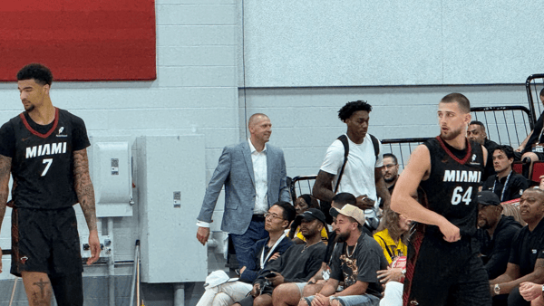 Mark Pope joins Amari Williams in Las Vegas at NBA Summer League